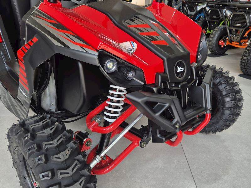 MINI E-UTV XTR 1000W • Pojemność: 1000W • Kolor: Czarno/czerwony