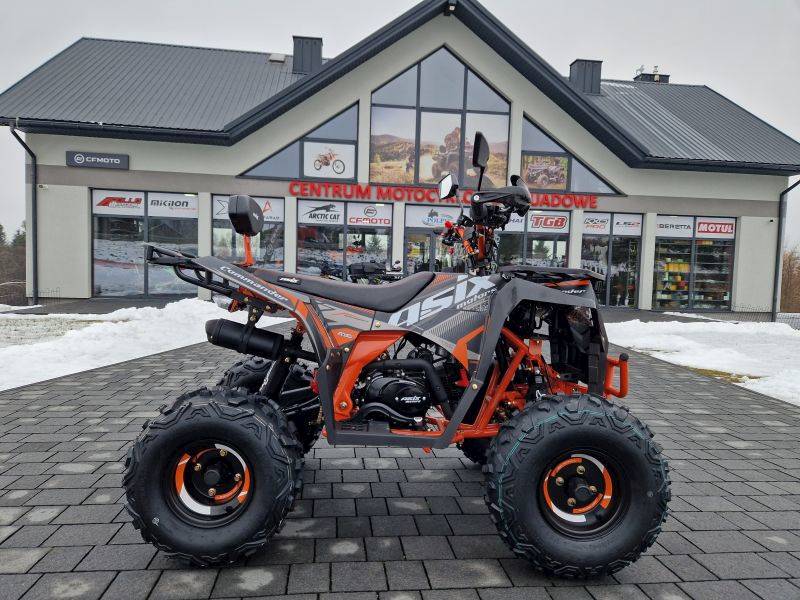 QUAD COMMANDER 8" 125CC • Kolor: Czarno/pomarańczowy • Rodzaj skrzyni: Półautomat 3+1