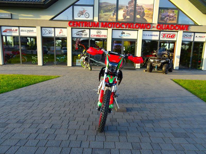 CROSS ASIX DT 190CC E-START 19/16 • Kolor: Czerwony