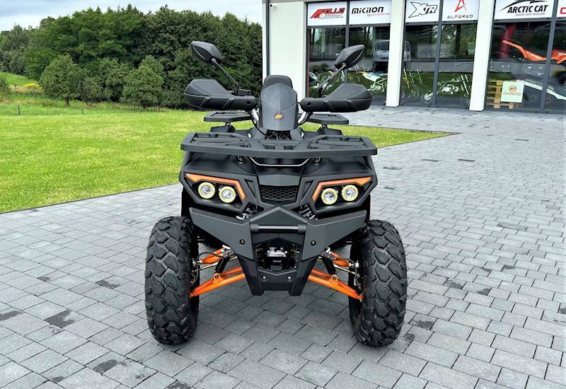 QUAD ASIX TAO MOTORS RANGER 250 RR • Kolor: Czarno/pomarańczowy • Pojemność: 200cm3