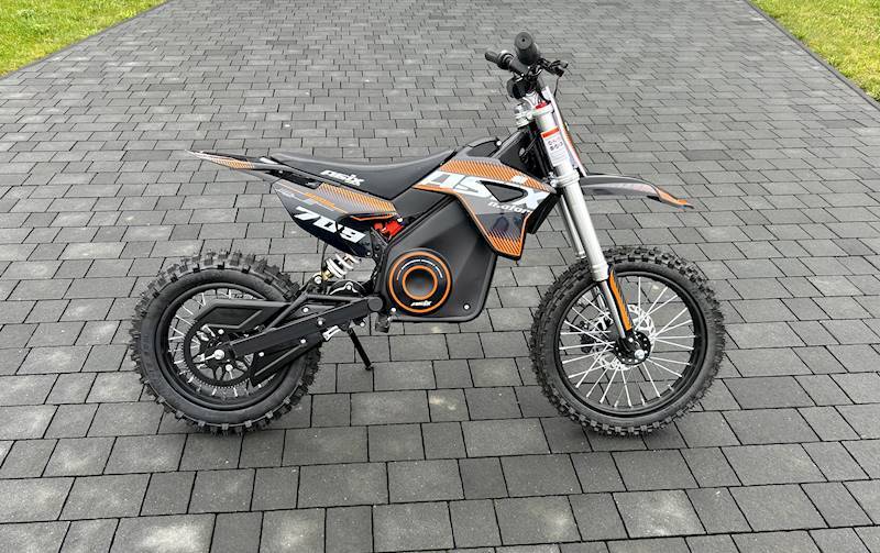 CROSS ELEKTRYCZNY ASIX E-709 1100W POMARAŃCZOWY