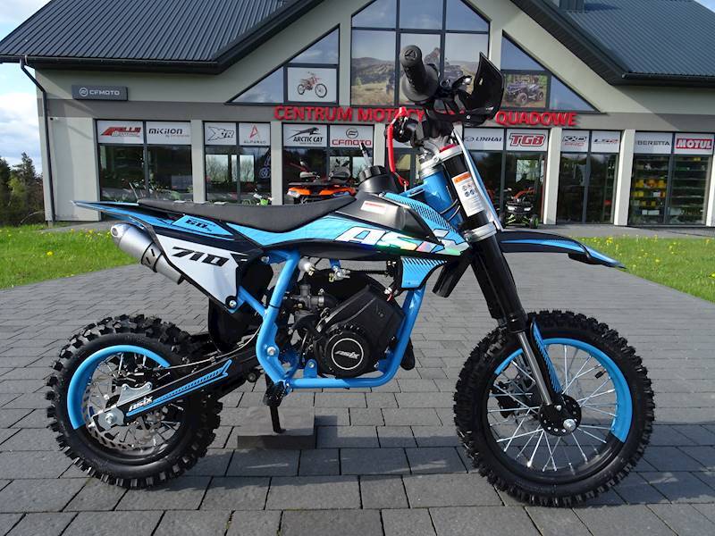 MINI CROSS ASIX XB16 A1 60CC 12/10 2T P-START • Kolor: Czarno/niebieski • Rodzaj skrzyni: Automat