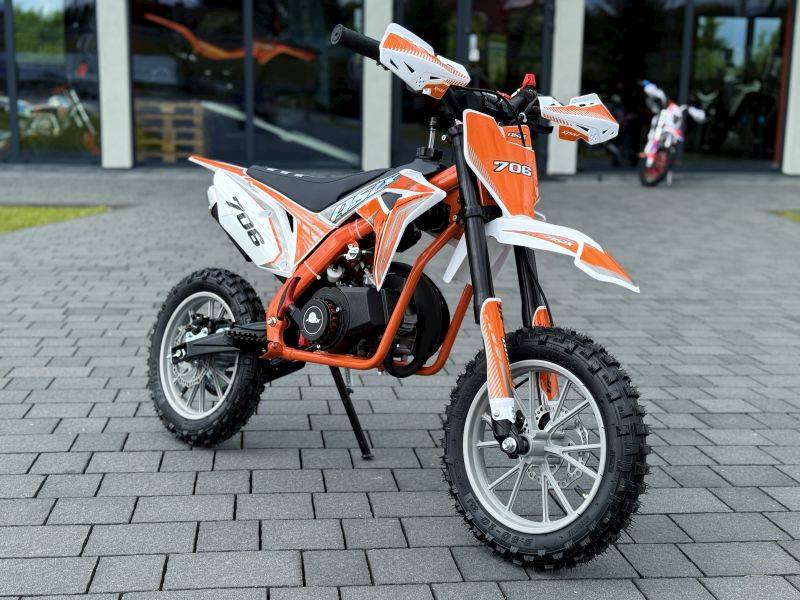 MINI CROSS ASIX 706 50CC 10/10 2T E-ST • Rodzaj skrzyni: Automat • Kolor: Biało/pomarańczowy