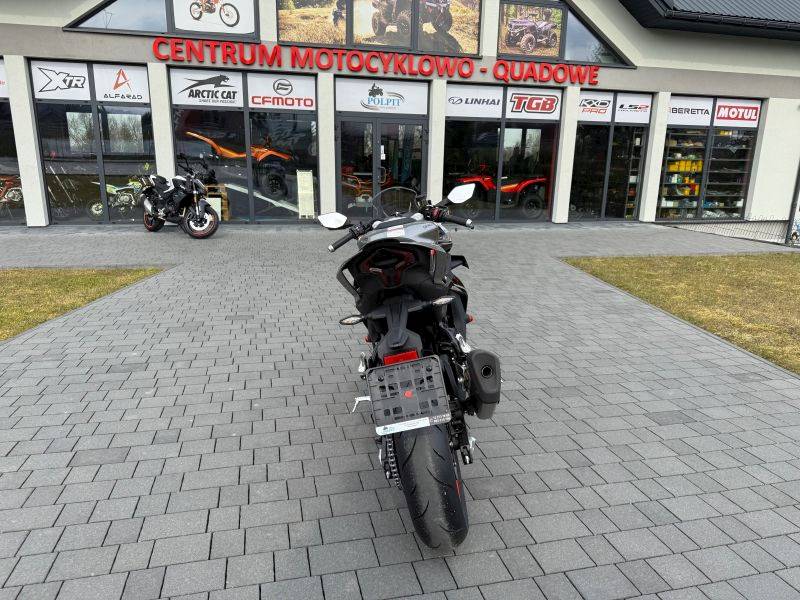MOTOCYKL CFMOTO SR 450 BLACK