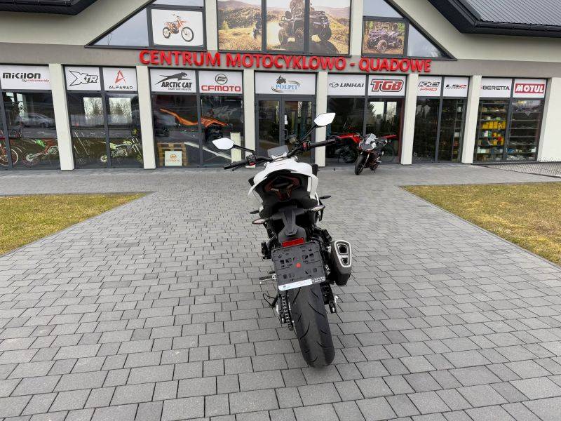 MOTOCYKL CFMOTO NK 450 WHITE