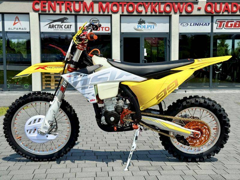 CROSS ASIX XR99 300 CC 21/18 MANUAL E-START  • Kolor: Żółty