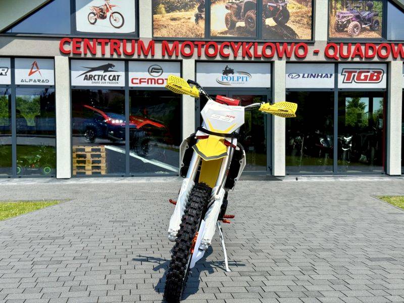 CROSS ASIX XR99 300 CC 21/18 MANUAL E-START  • Kolor: Żółty