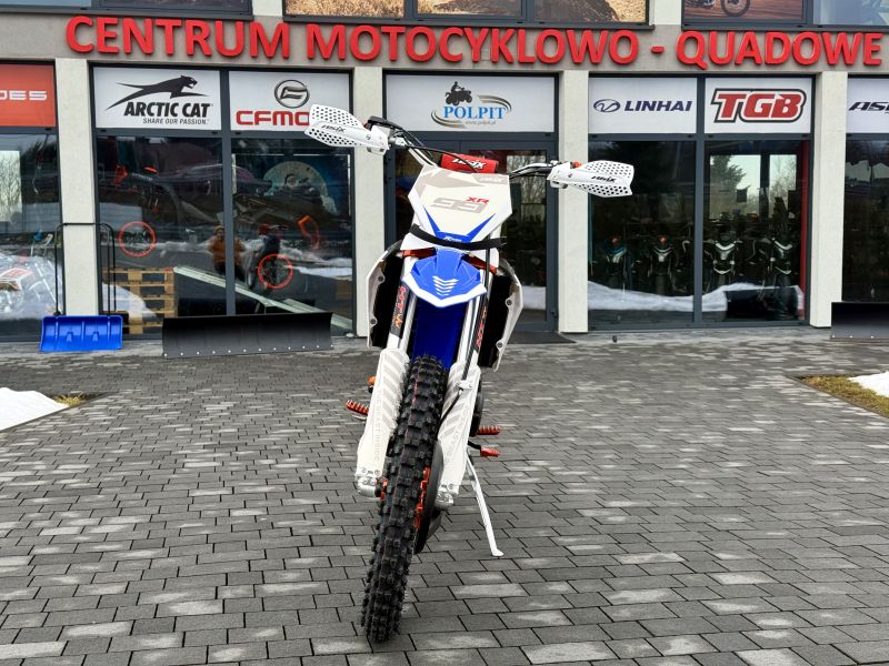 CROSS ASIX XR99 300 CC 21/18 MANUAL E-START  • Kolor: Niebieski