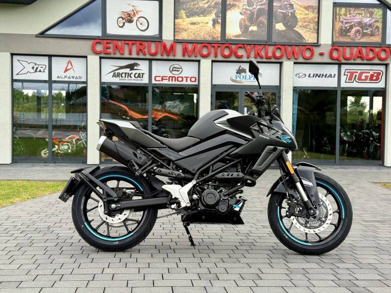 MOTOCYKL CFMOTO NK 125 BLACK