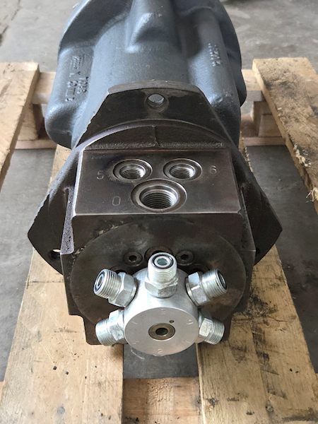 Swivel, hydrauliczne złącze obrotowe - oryginał CAT - używane