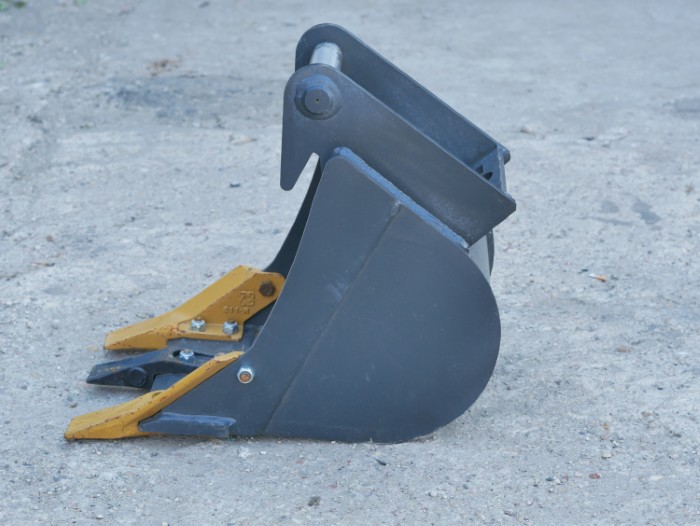 Łyżka 200mm do kopania do minikoparki bez zębów wydłużona - Lehnhoff MS01