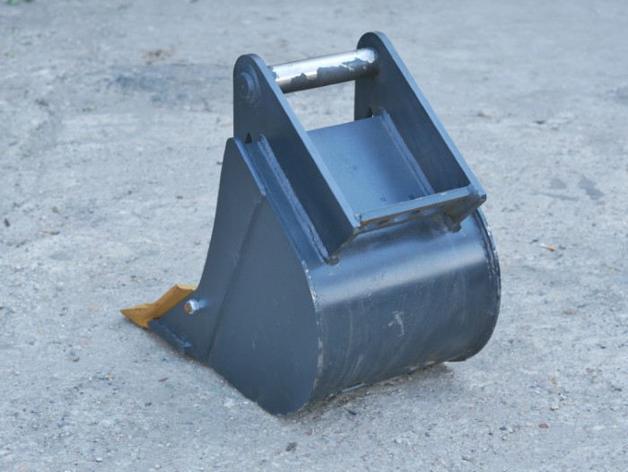 Łyżka 200mm do kopania do minikoparki bez zębów wydłużona - Lehnhoff MS01