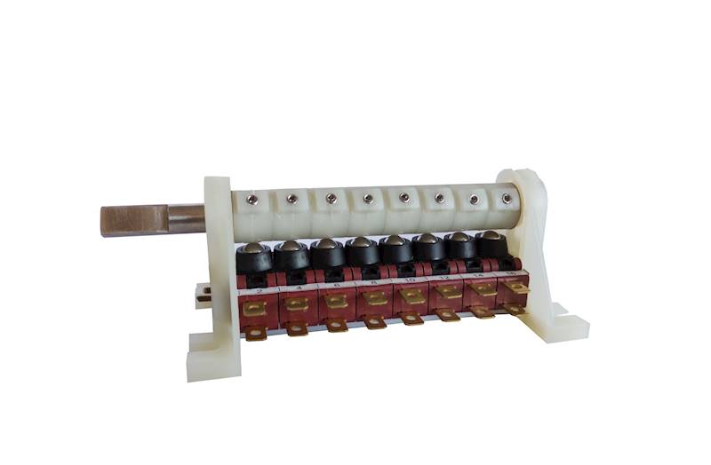 łącznik pomocniczy LP-1112 250VAC