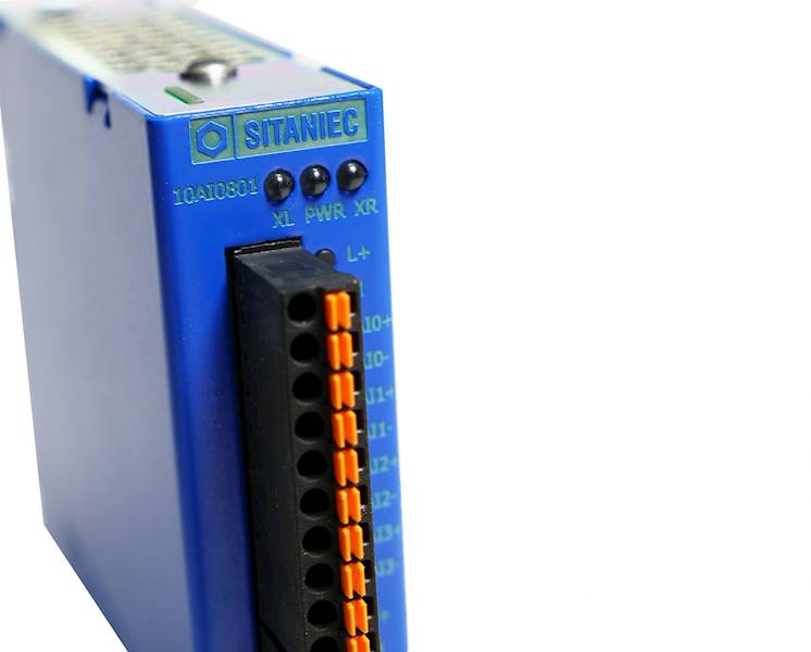 SYSTEM10 moduł 8AI ST