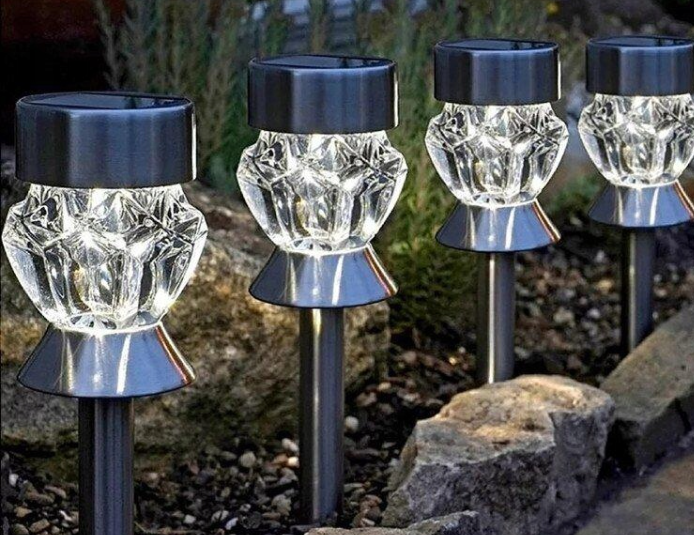 V Lampka solarna PIXI RGB VO2213 ( crystal )