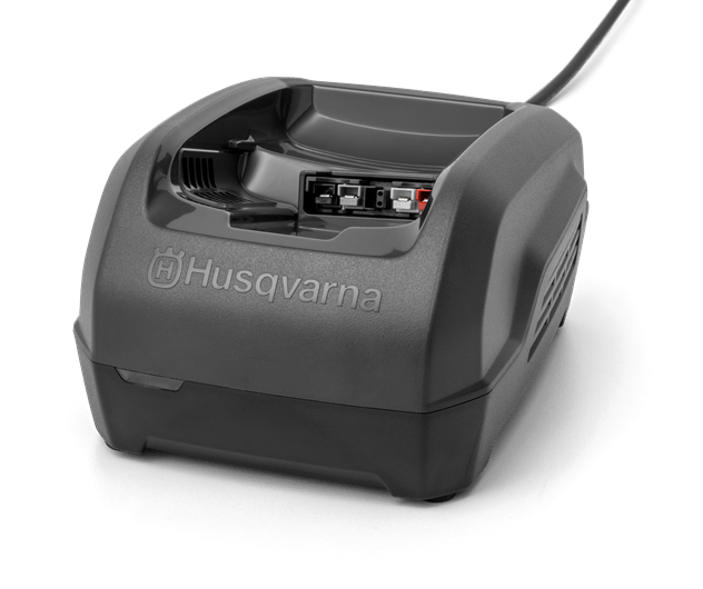ŁADOWARKA HUSQVARNA QC250