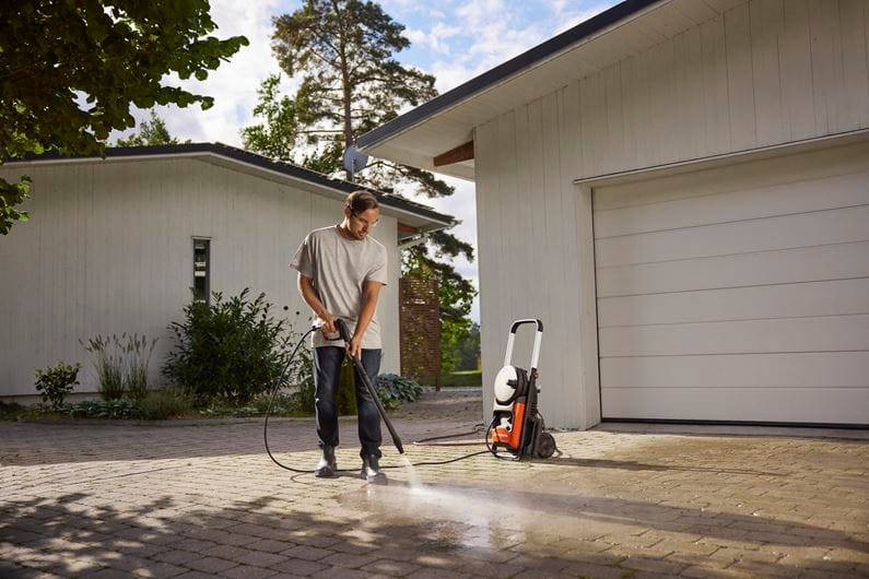 HUSQVARNA PW240 MYJKA CIŚNIENIOWA