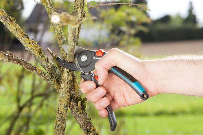 SEKATOR GARDENA KOWADŁOWY A/M