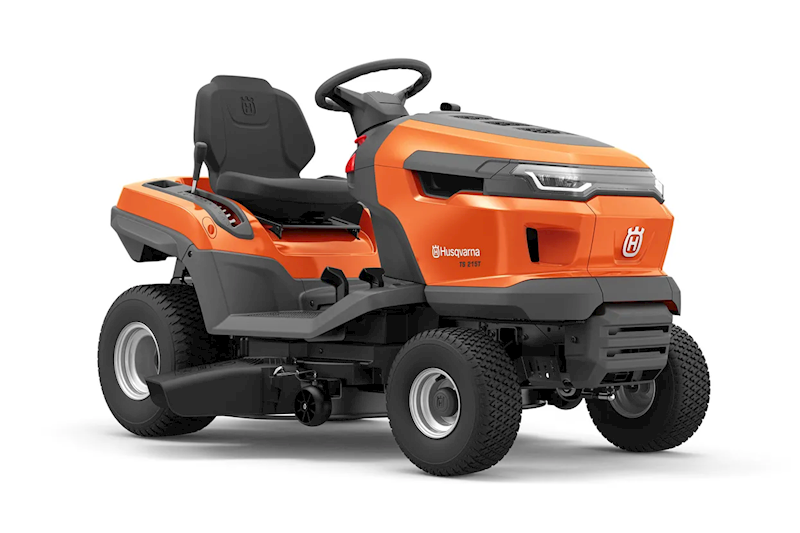 TRAKTOR HUSQVARNA TS215T