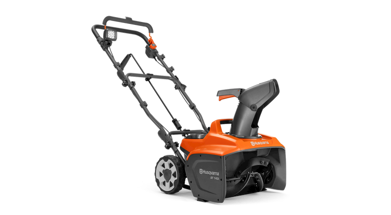 ODŚNIEŻARKA HUSQVARNA ST143i