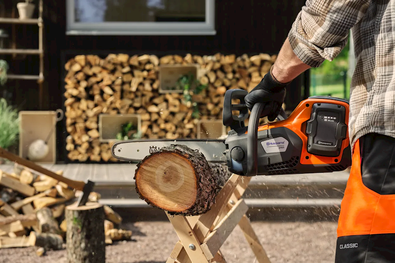 PILARKA HUSQVARNA 242i ZESTAW