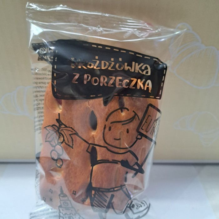 Drożdzówka z Czarną Porzeczką  80g EUROPIEK/24