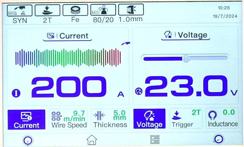 SPAWARKA EXPERT MIG 210 SYNERGIC PRO4 LCD IDEAL