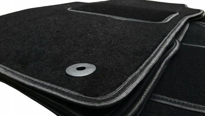 DYWANIKI SAMOCHODOWE WELUROWE MERCEDES W205 14-21