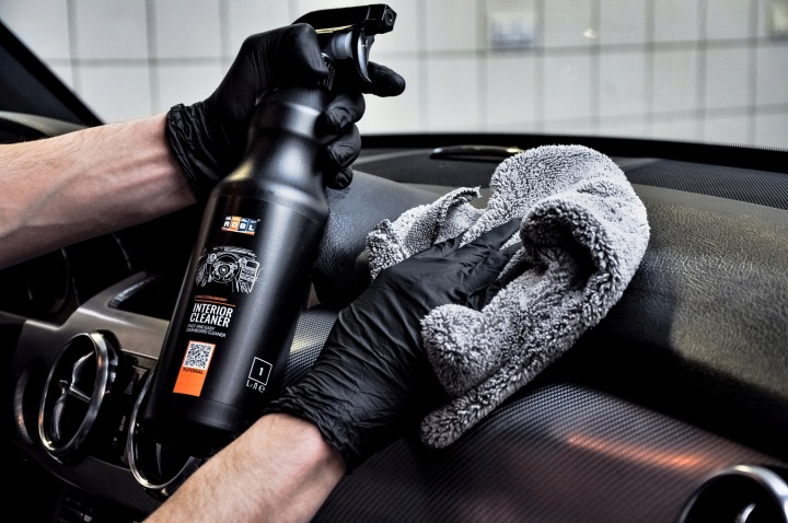 ADBL INTERIOR CLEANER 1L DO CZYSZCZENIA PLASTIKÓW