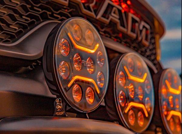 HALOGEN LED DARK NIGHT INTENSE 9" 