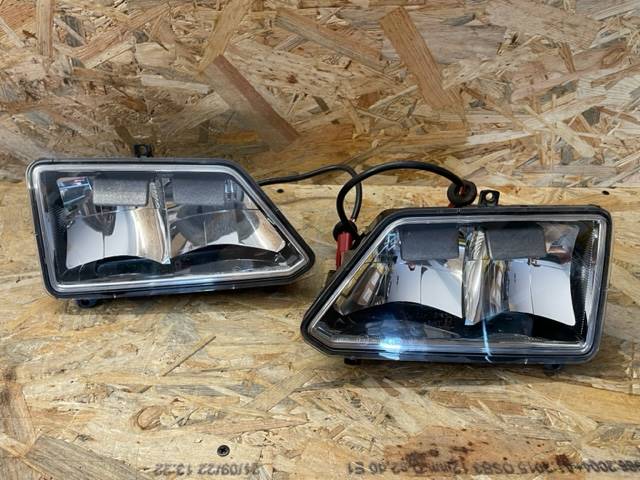 HALOGEN DACHOWY NISKI SCANIA NGS --> LEWY