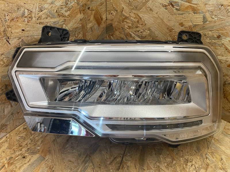 REFLEKTOR FULL LED DAF XF XG --> LEWY