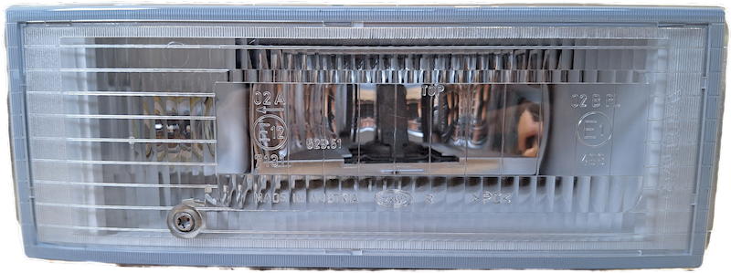 HALOGEN LAMPA PRZECIWMGIELNA VOLVO FH12 --> PRAWA