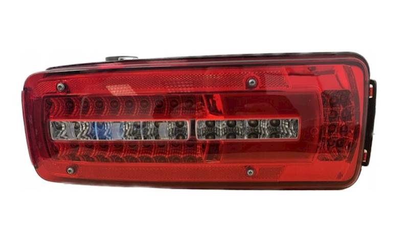 LAMPA TYLNA TYŁ DAF XF106 XG CF --> PRAWA