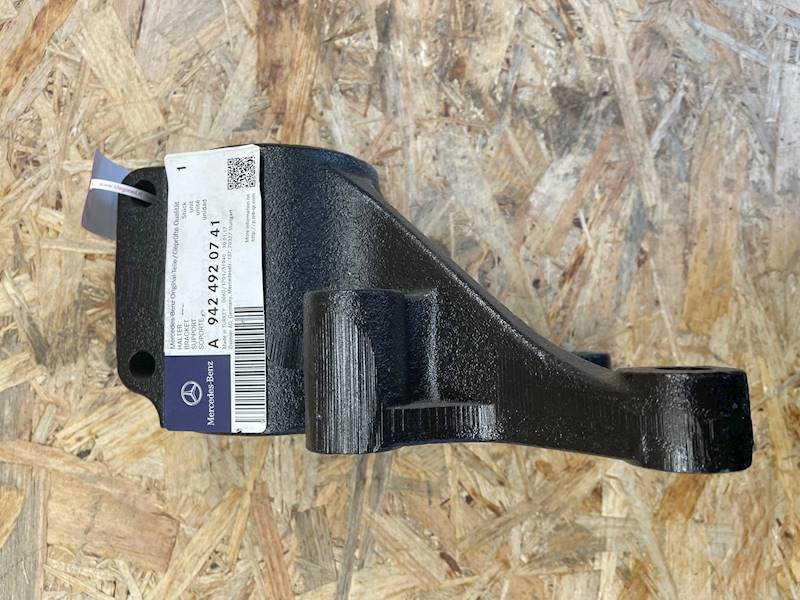 UCHWYT MOCOWANIE TŁUMIKA MB ACTROS AXOR 