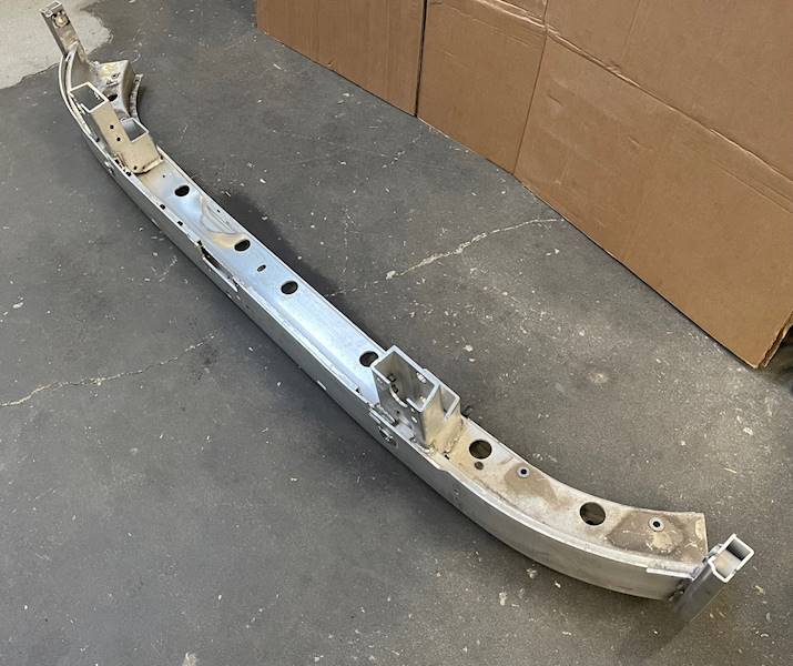BELKA ZDERZAKA WZMOCNIENIE RENAULT T RANGE GAMMA