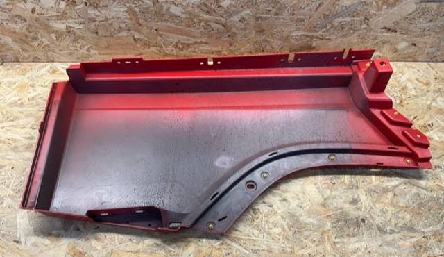 PRZEDŁUŻENIE STOPNICY VOLVO FH5 FH4 --> LEWE 