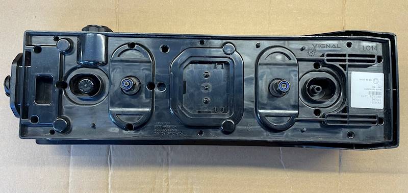 LAMPA TYŁ SCANIA LED NGS R S P G --> PRAWA