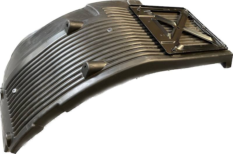 NADKOLE BŁOTNIK PRZEDNIE VOLVO FH4 FH5 --> PRAWE