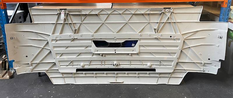 MASKA ATAPA GRILL MAN TGX EURO 5