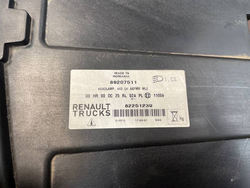 REFLEKTOR RENAULT T RANGE GAMMA XENON --> LEWY