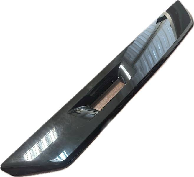 POKRYWA LUSTERKA VOLVO FH CZARNA --> LEWA