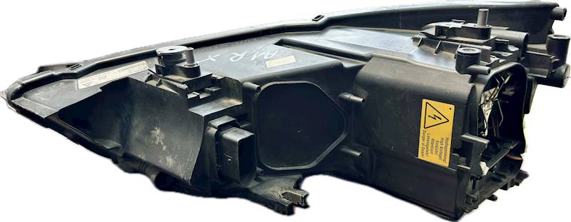 AUDI A1 LAMPA BI-XENON PRAWA