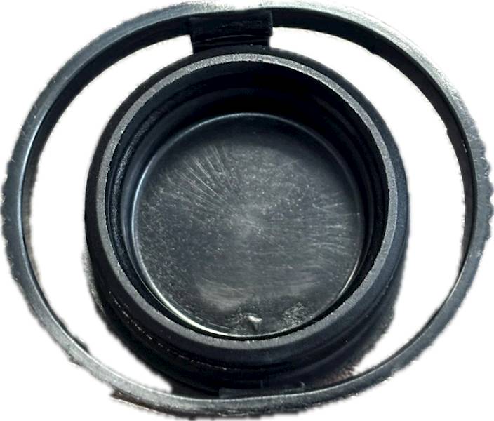 KOREK WLEWU OLEJU MERCEDES