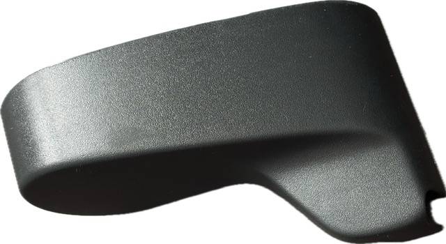 OSŁONA RAMIENIA LUSTERKA KABINY VOLVO PRAWA