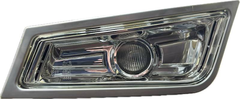 LAMPA PRZECIWMGŁOWA VOLVO FH13