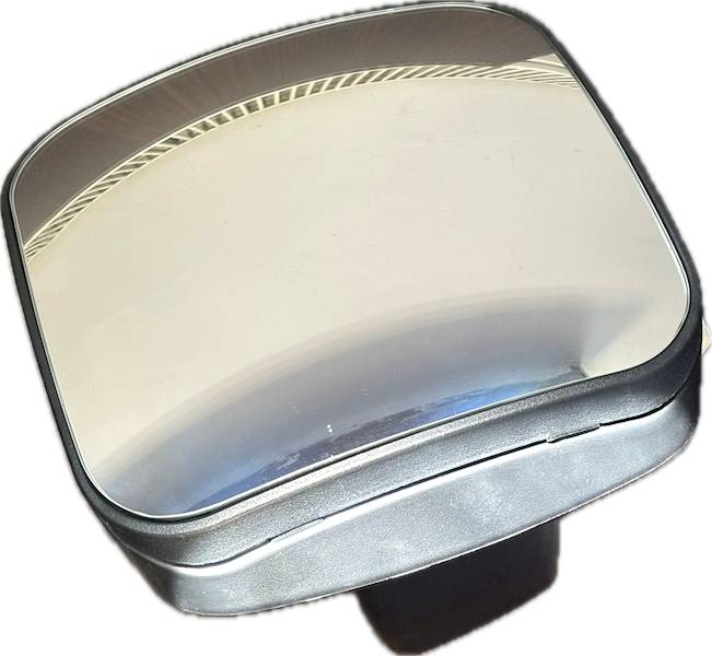 LUSTERKO ASFERYCZNE MERCEDES