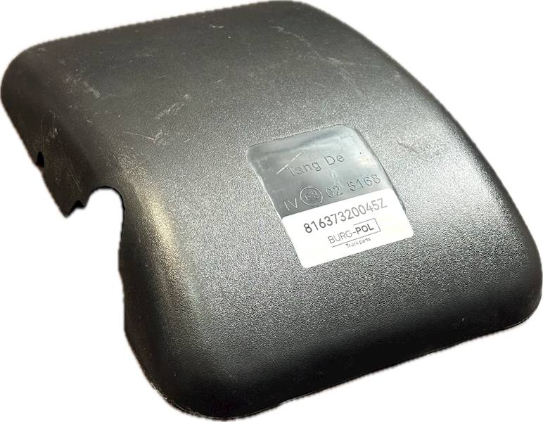 OBUDOWA LUSTERKA PANORAMICZNEGO MAN 