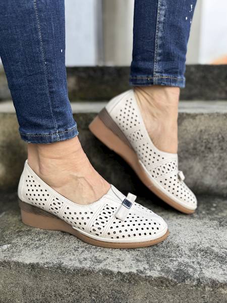 Artiker Półbut 56C0647 beż r38