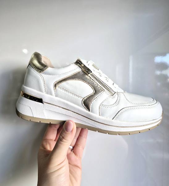 Caprice Sneakers 23300 biały